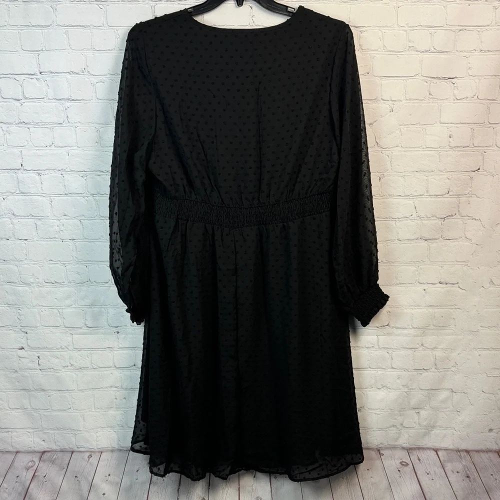 Elegant Black Dot Sheer Overlay Long Sleeve Dress Plus Size 1X - Picture 9 of 9